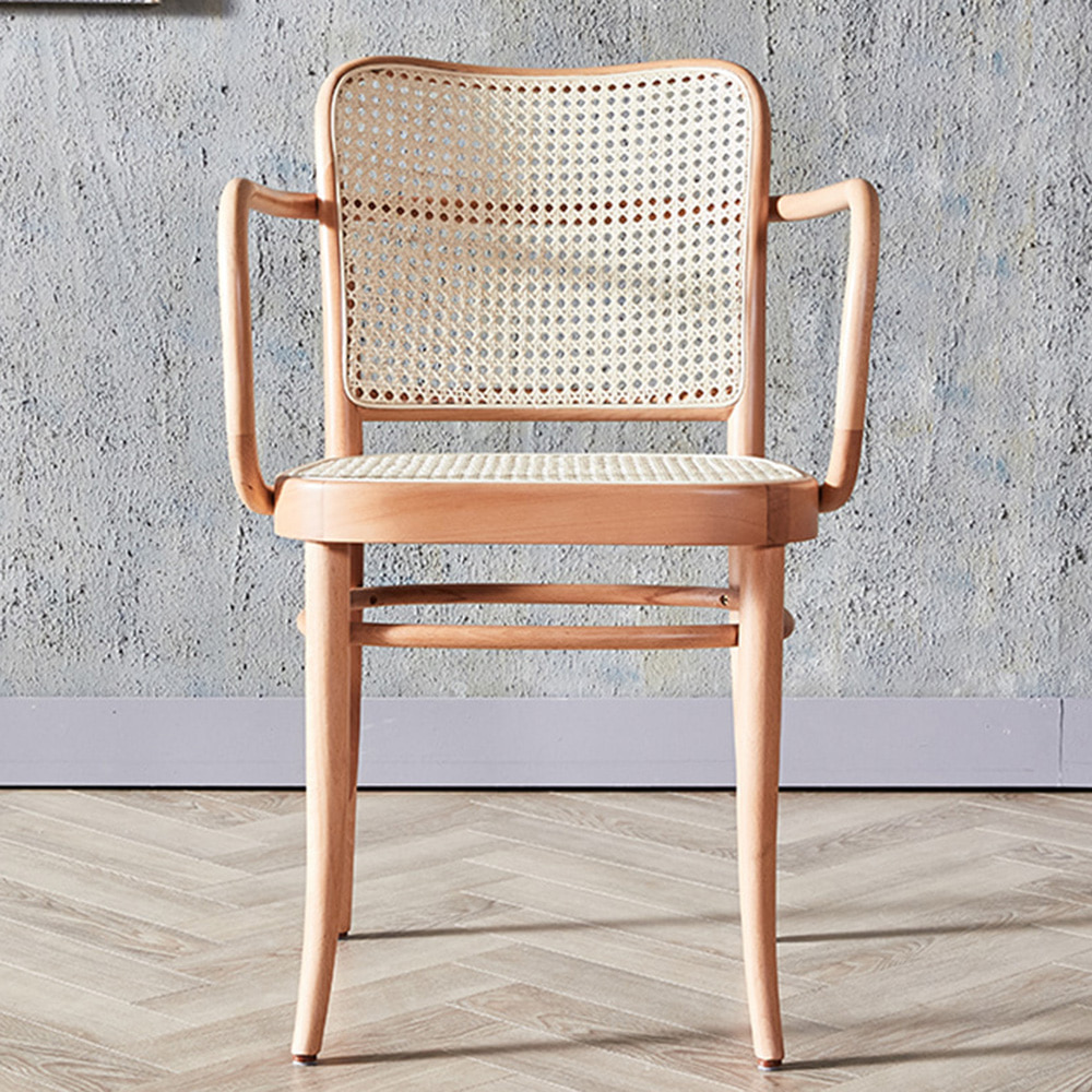 프란츠 암체어 [Franz Arm Chair] -라탄방석